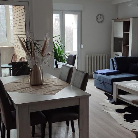 Sunny Apartment Osijek, Self Check In 외부 사진